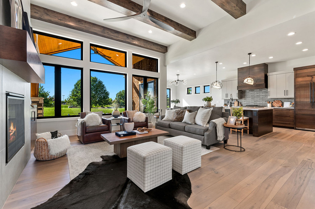 Luxury Touches in Elite Housing Plans